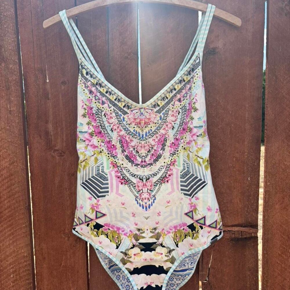Camilla Franks Pastel floral mosaic paisley v neck one pice swimsuit sz M